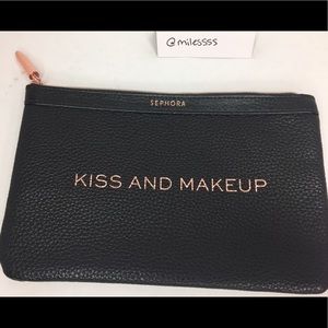 Sephora KISS AND MAKEUP Rose Gold Black Pouch