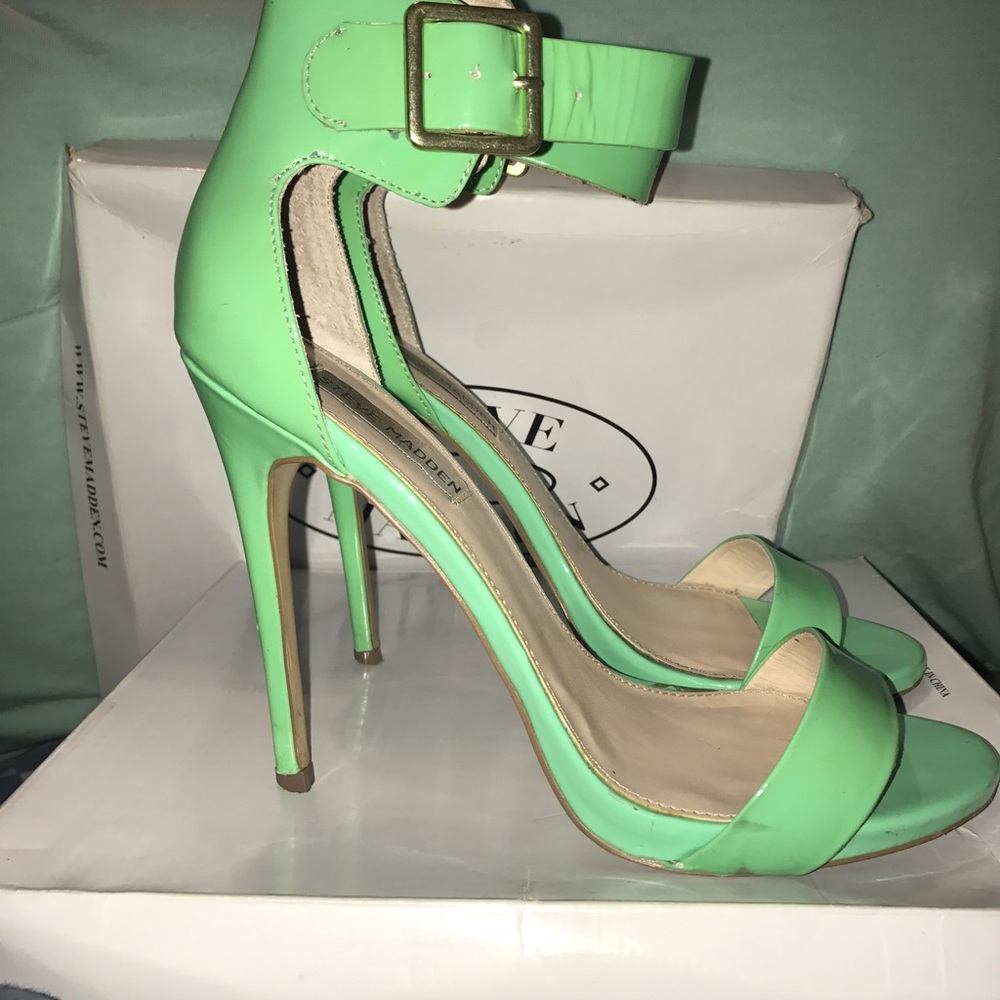 Steve Madden Marlenee Open-toe Heels