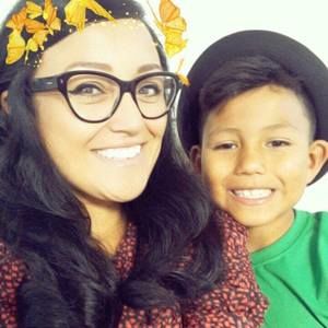 Meet your Posher, Denise