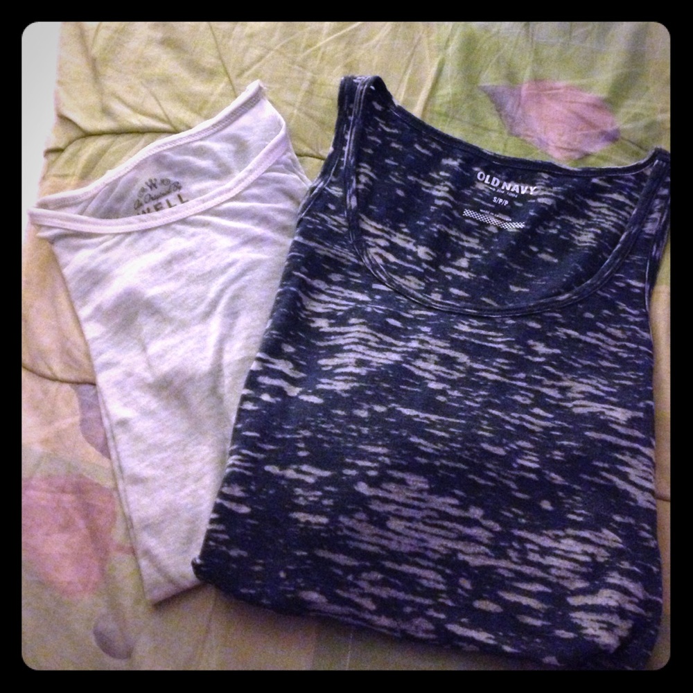 2 Bundle Burnout tops!! Please read details