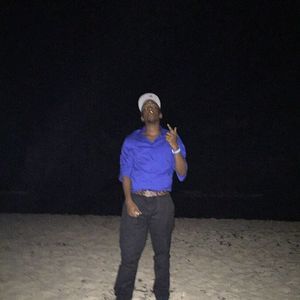 Meet your Posher, Malik