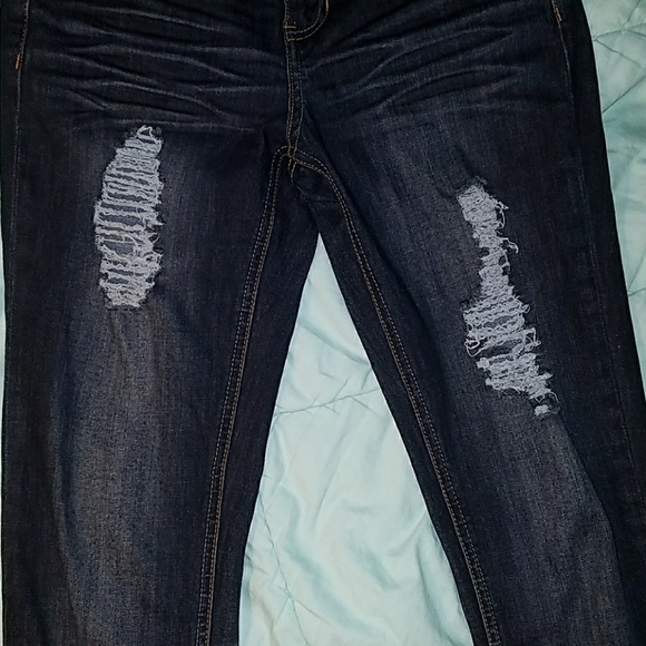 Ripped Capris - Picture 2 of 4