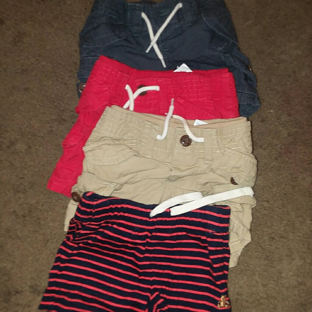 Gap shorts