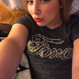 Meet your Posher, Nichole