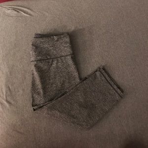 VSX by Victoria's Secret: Crop Leggings