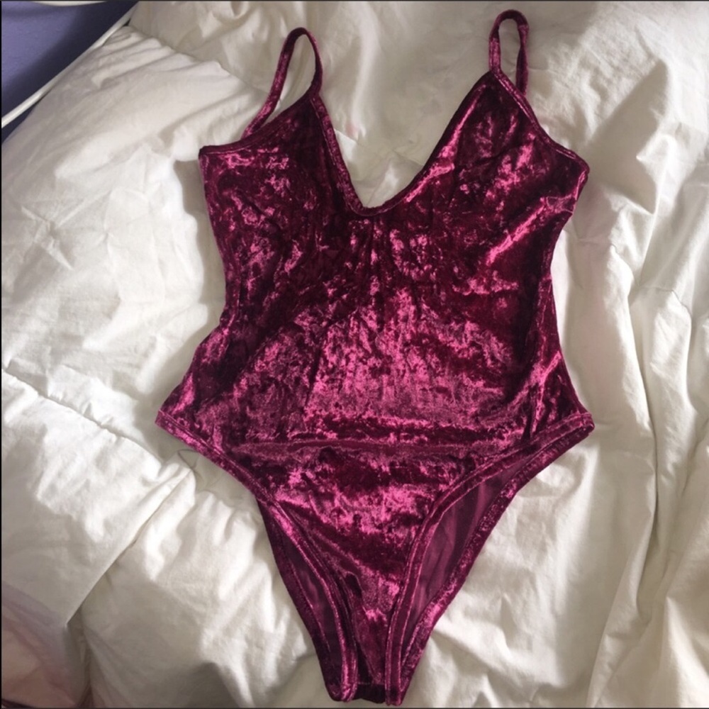 Crushed velvet bodysuit