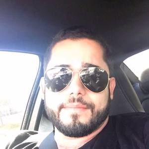 Meet your Posher, Omid