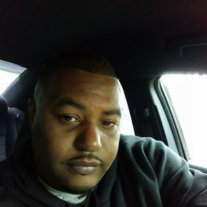 Meet your Posher, Karlos