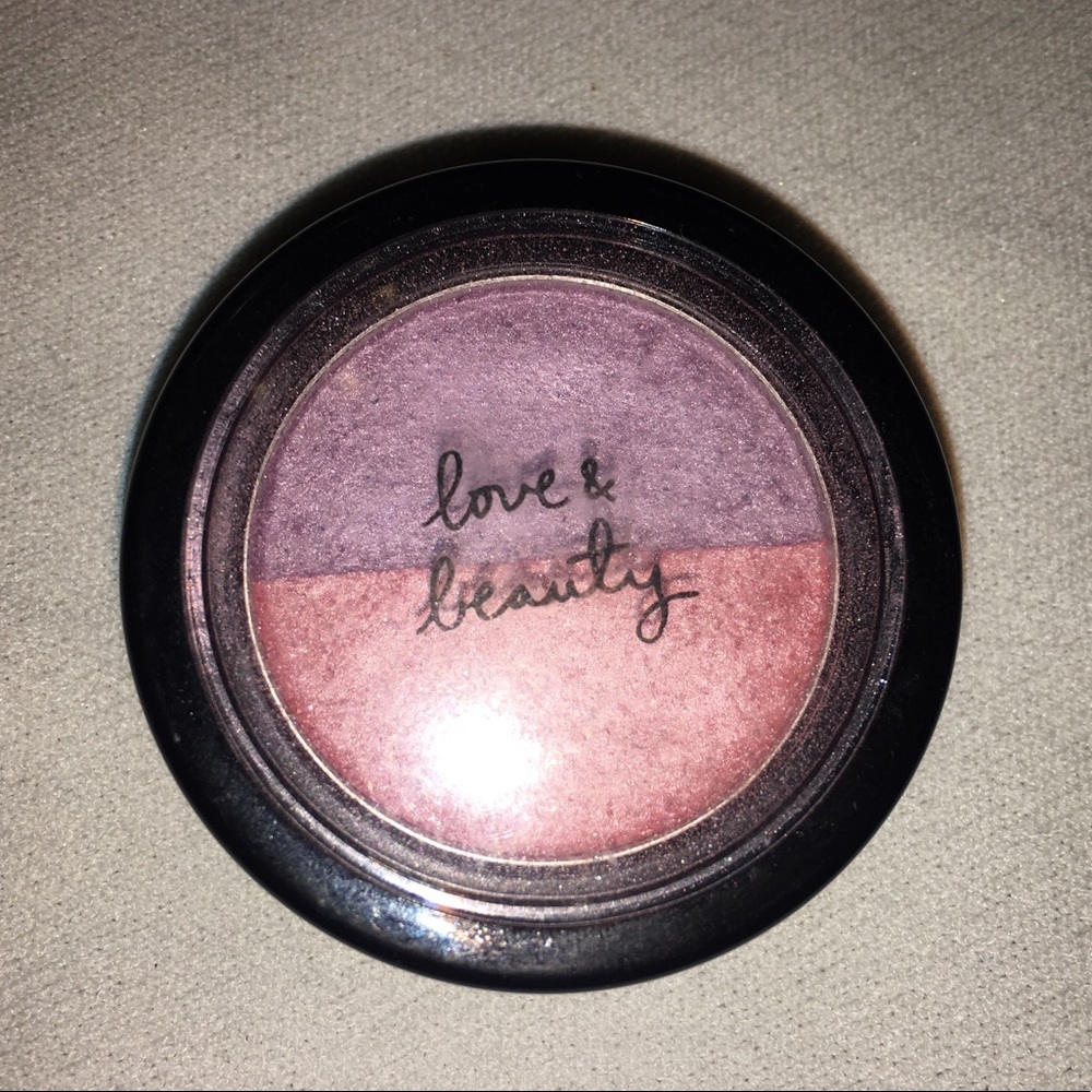 Purple and Pink eyeshadow
