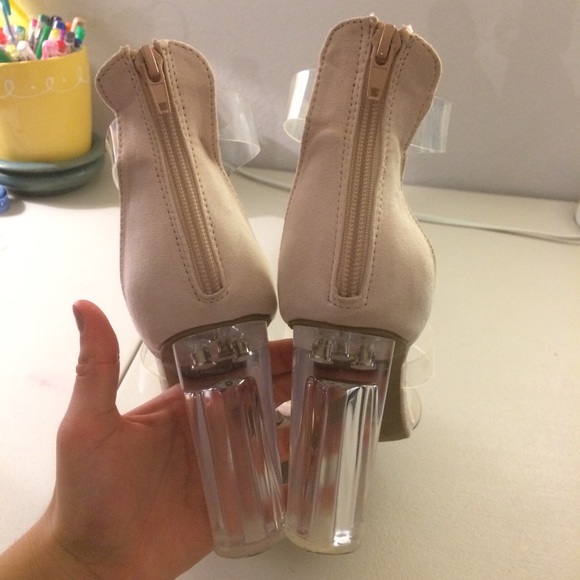 Clear block heels - Picture 3 of 5