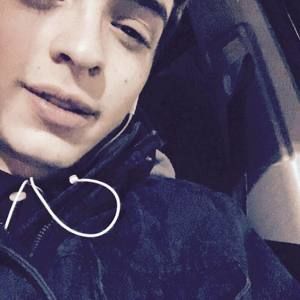 Meet your Posher, Hunter