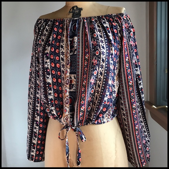 Cinched Waist Top - Picture 3 of 7