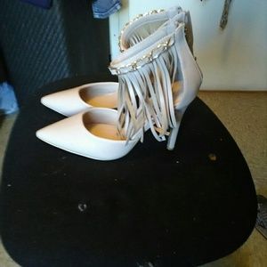 Shoes / new never worn