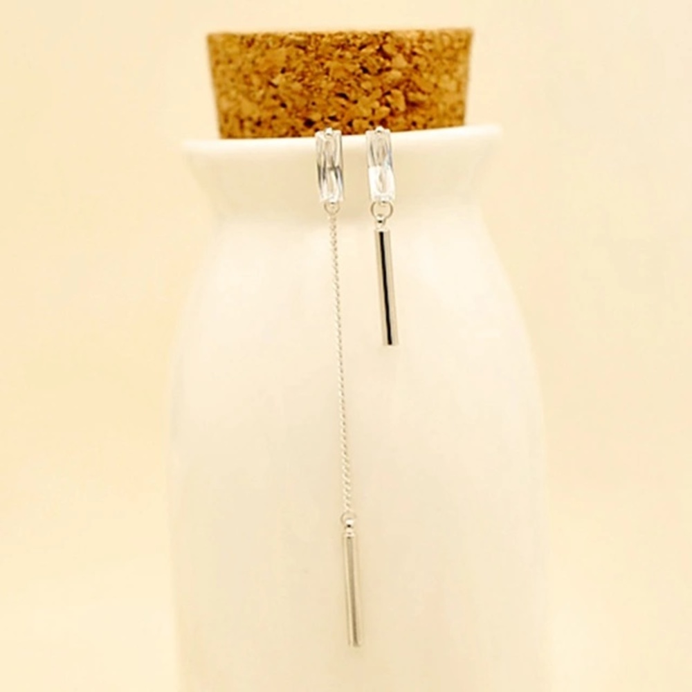 HURRY! Sale! Tassel Earrings! - Picture 2 of 4