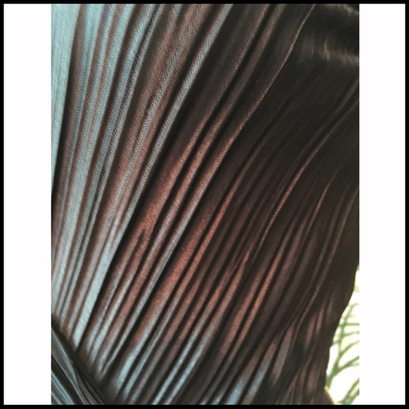 Cross-over Body Suit - Picture 6 of 8