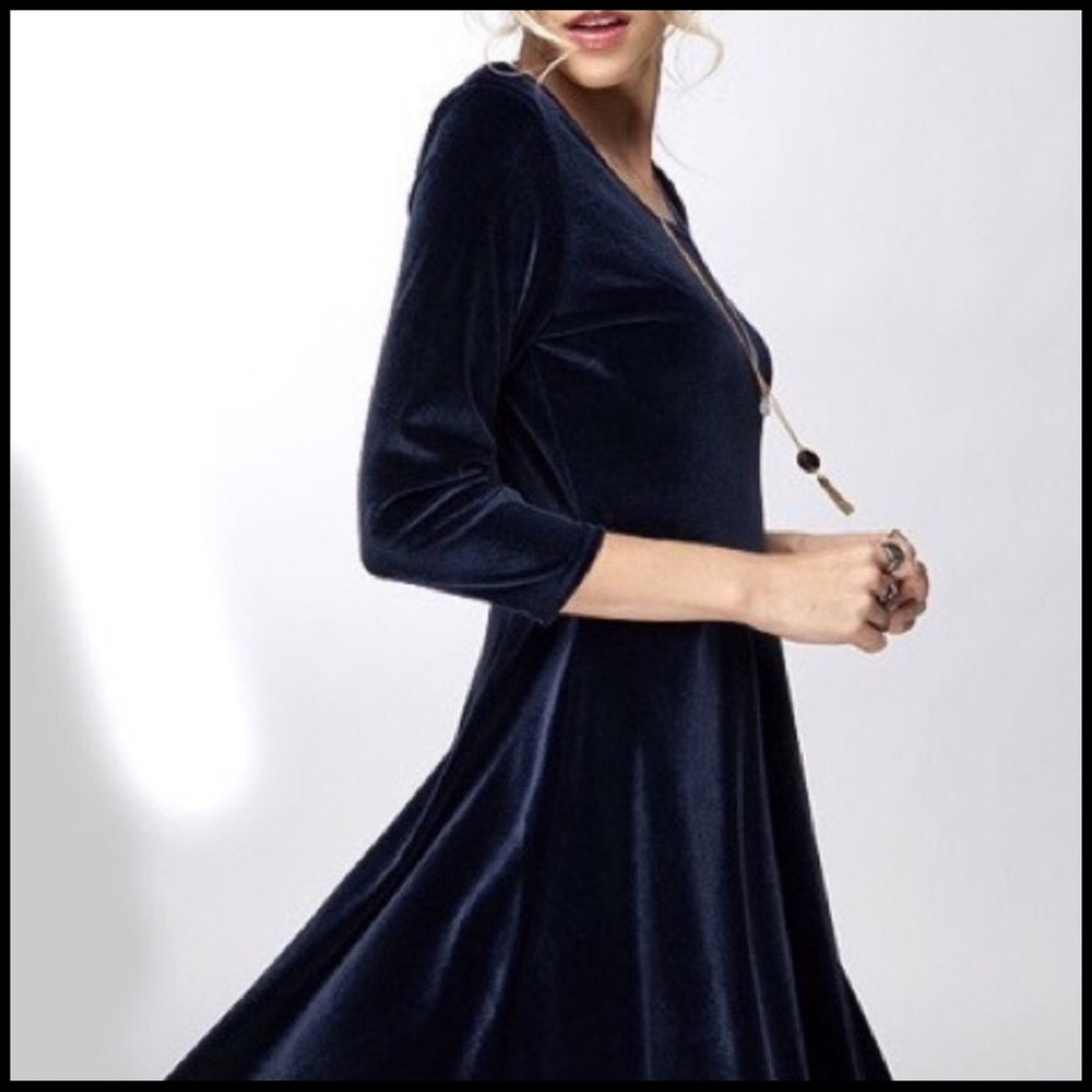 Velvet Swing Dress; - Picture 5 of 5