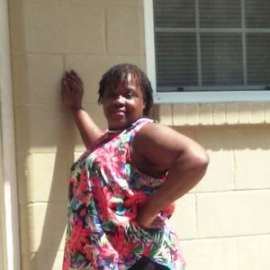 Meet your Posher, Jenea