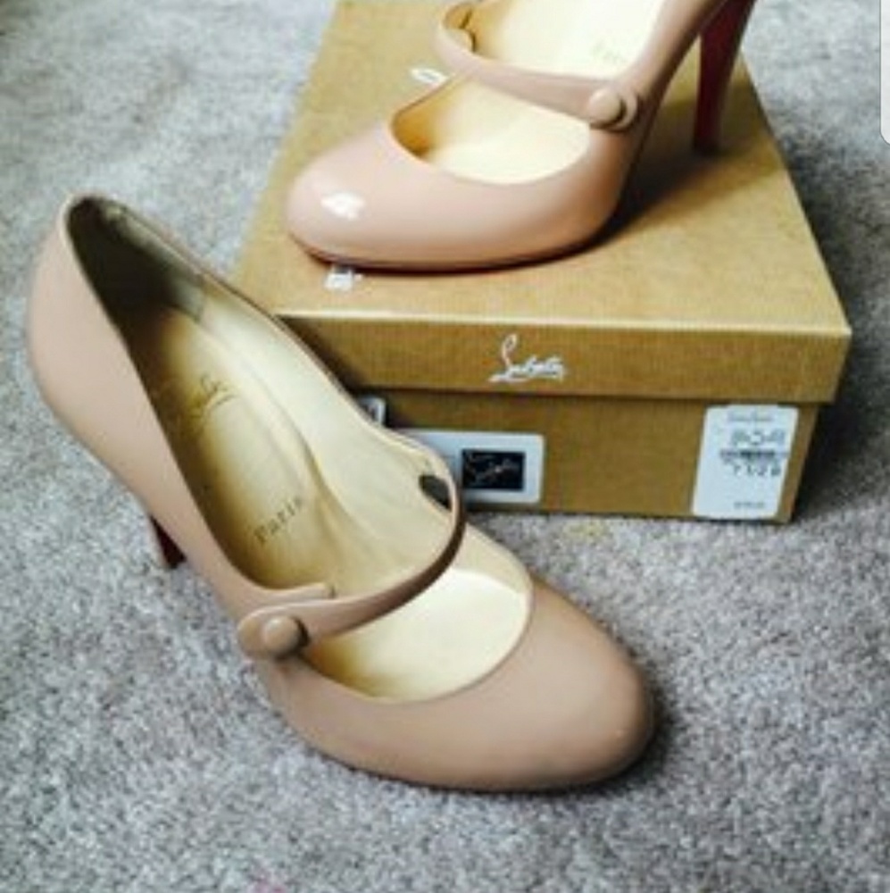Christian Louboutin Charleen Pump
