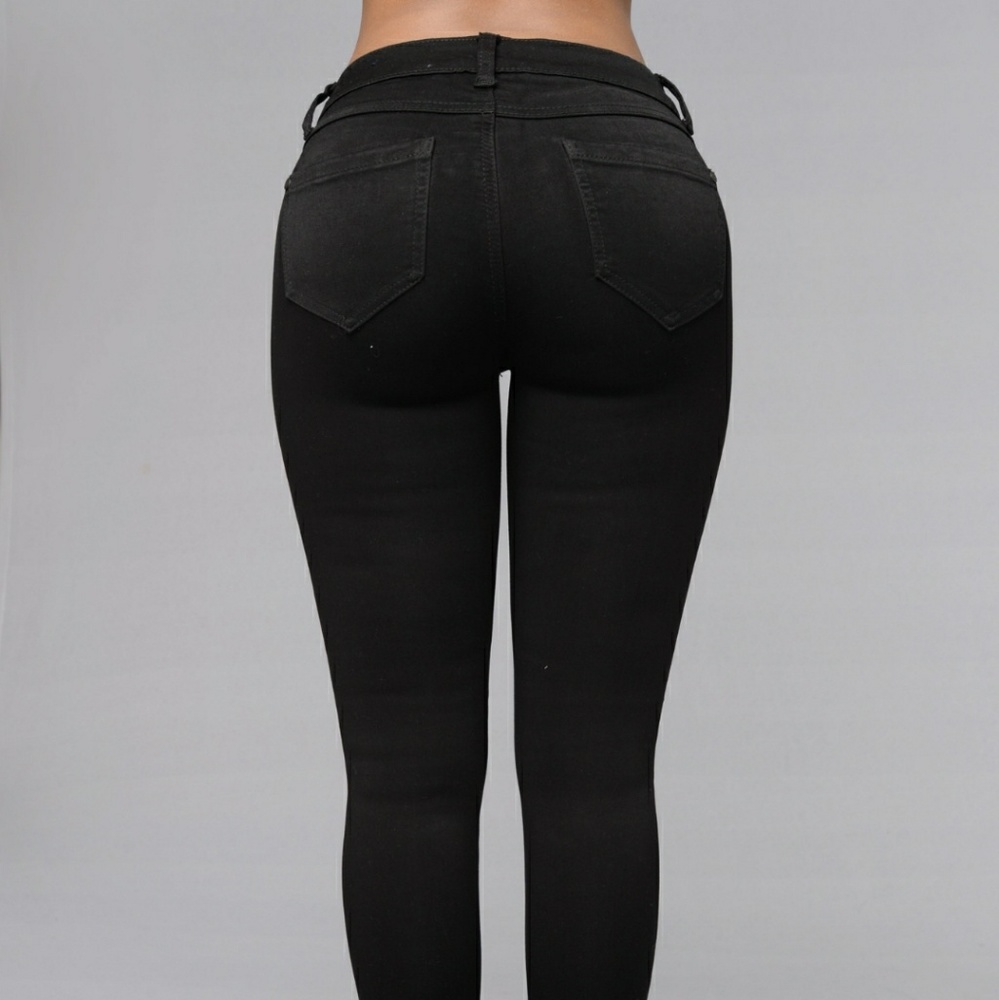 Fashion Nova High Waisted Jeans Size 3
