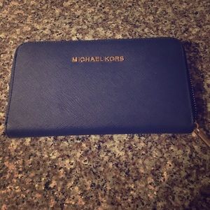 Brand new Micheal Kors wallet