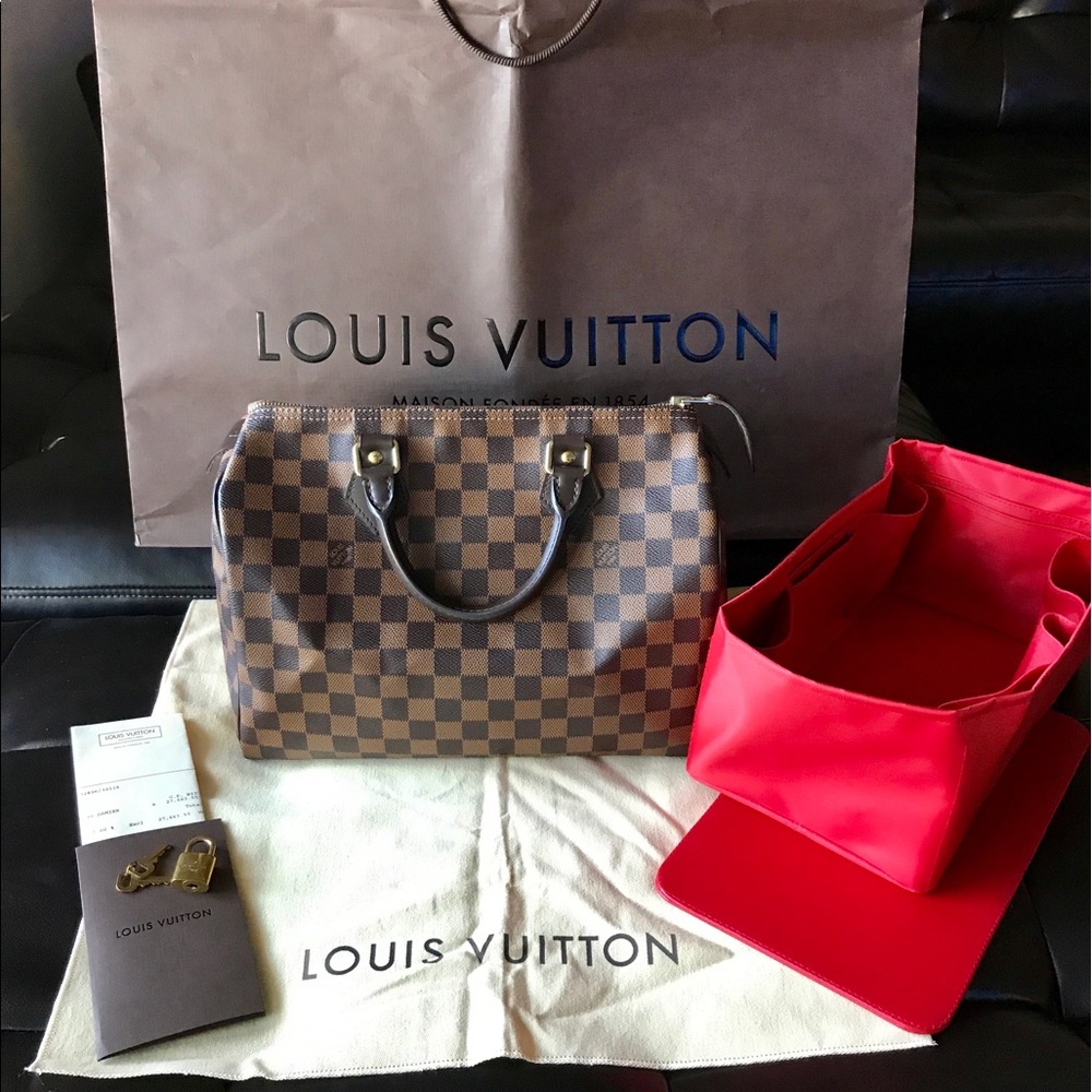 ⛔️SOLD⛔️Authentic Louis Vuitton Speedy 30 Damier