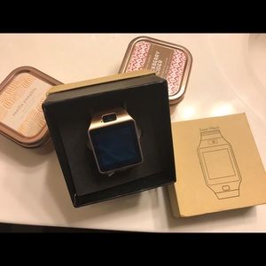 SMART WATCH APPLE IOS AND ANDROID CAPABLE.