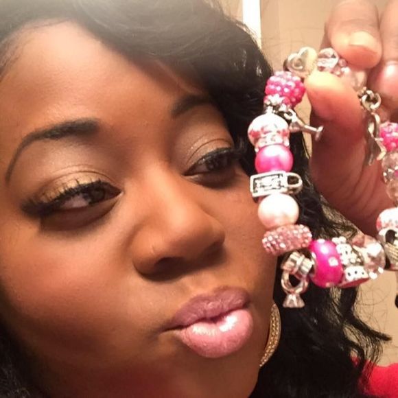 Meet your Posher, Epiphany's - Picture 1 of 1