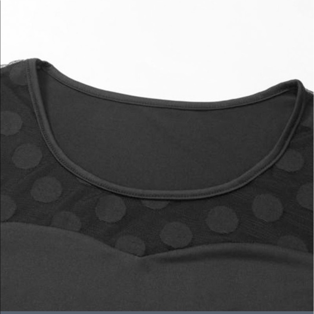 5⭐️ LAST ONE Shear polka dot sleeves & neckline - Picture 6 of 8