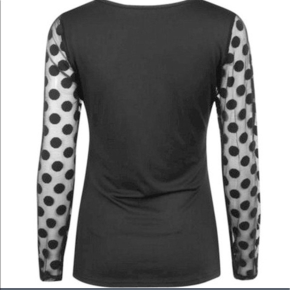 5⭐️ LAST ONE Shear polka dot sleeves & neckline - Picture 4 of 8