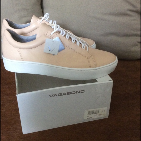 Vagabond Shoes - NWT!Vagabond Zoe Leather Snickers