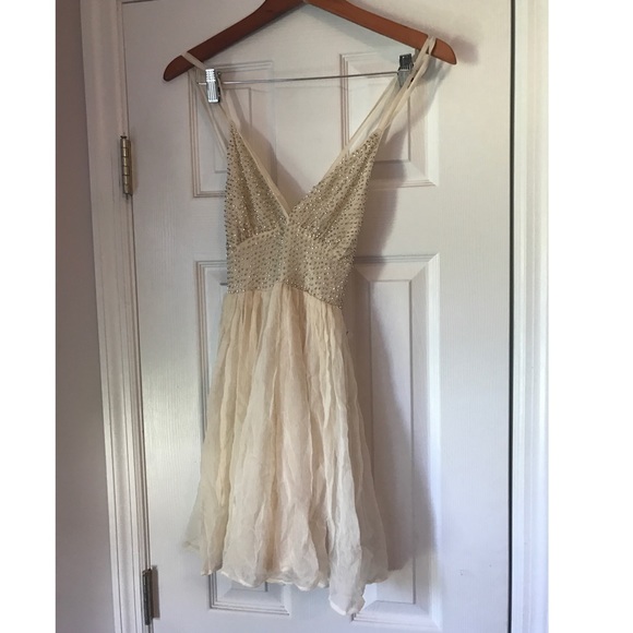 ❌SOLD❌Free People Ivory Beaded Dress Sz 2 - Picture 6 of 8