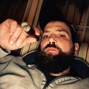 Meet your Posher, Vito