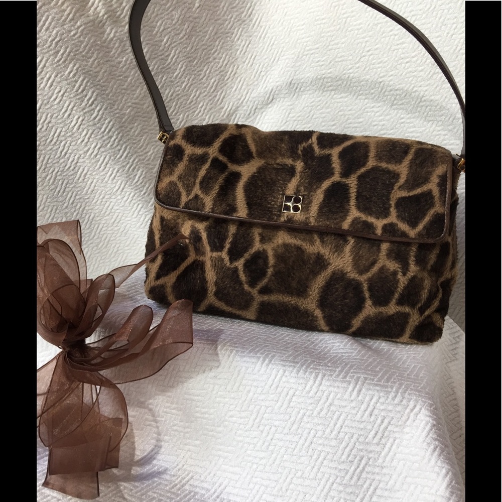 Authentic Kate Spade ♠️ KiKi Giraffe Print Bag - Picture 2 of 8