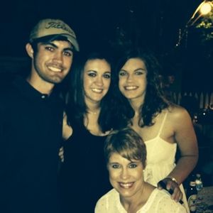 Meet your Posher, Angie