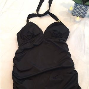 A pea in the pod tankini with skirted bottom