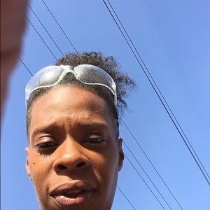 Meet your Posher, Caterra