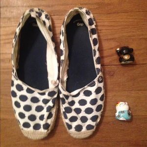 Espadrille flats