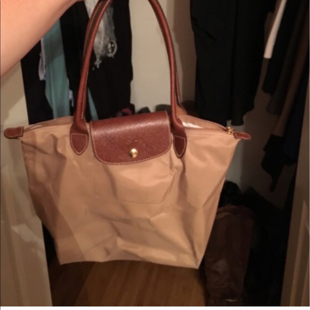 Longchamp purse