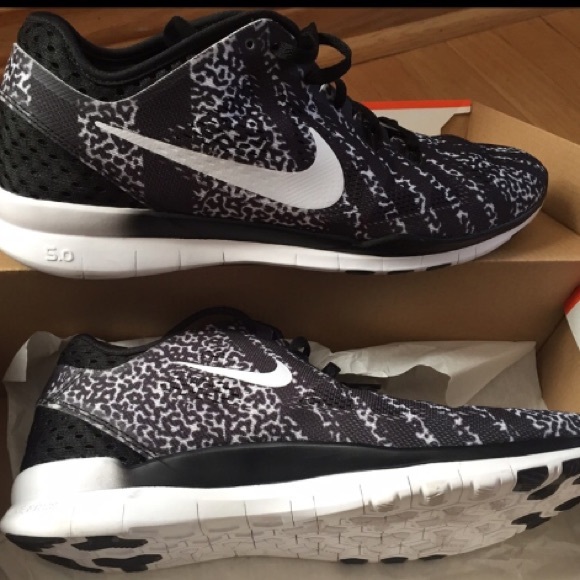 Nike Shoes - Nike Free Tri Fit 5 NIB