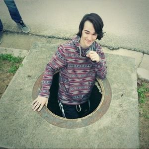 Meet your Posher, Brandon