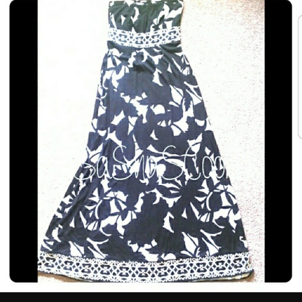 White House Black Market Maxi dress