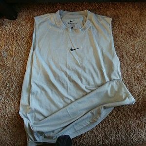Nike dri fit cut off Large