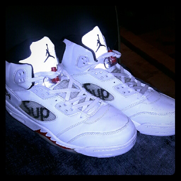 Nike Air Jordan 5 X Supreme - Picture 1 of 4