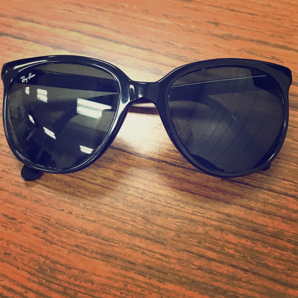 Black ray-ban cats sunglasses