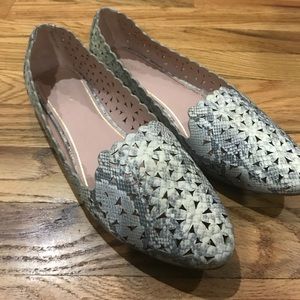Laser cut unique print top shop loafer flats