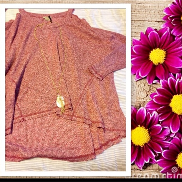 Cold shoulder "Berry" Thermal 💞SALE.... - Picture 2 of 5