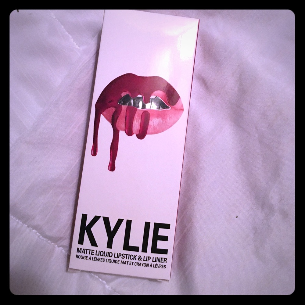 Kylie Jenner Lip Kit