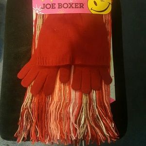 Scarf, hat and glove set