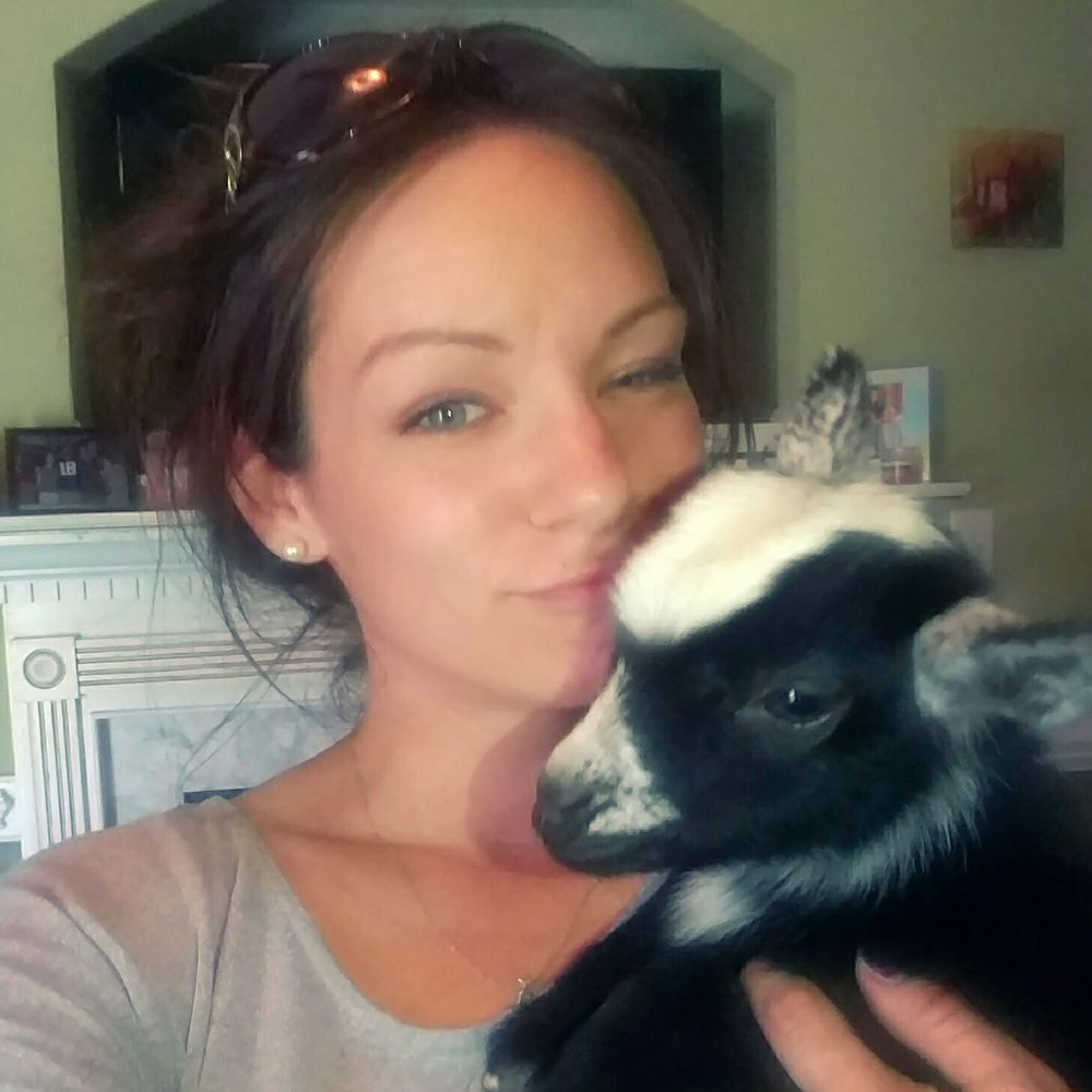 Meet your Posher, Courtney