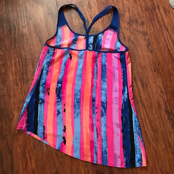 Candies tank - Picture 3 of 3